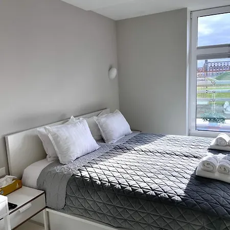 Victoria Old Town Apartman *