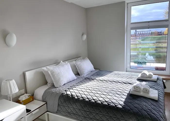 Victoria Old Town Apartment *